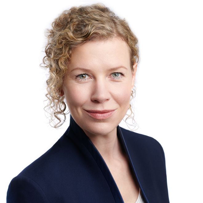 Ragna Schloepke, Manager