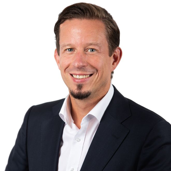 Tobias Mennicken, Partner